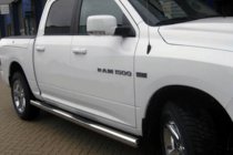 Dodge RAM (DT) 2018– Štandardné bočné rúrky (2 ks, nerez) fotografia 1