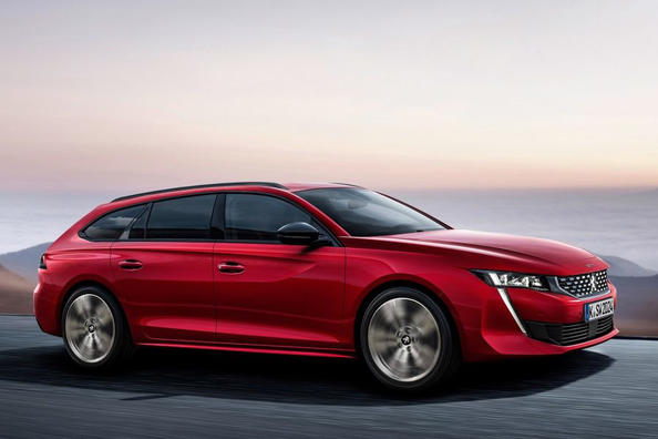 Recenzia kombi Peugeot 508 SW