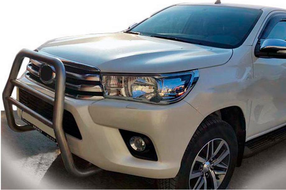 Toyota Hilux 2015– Predný ochranný rám QT007 (nerez) Image