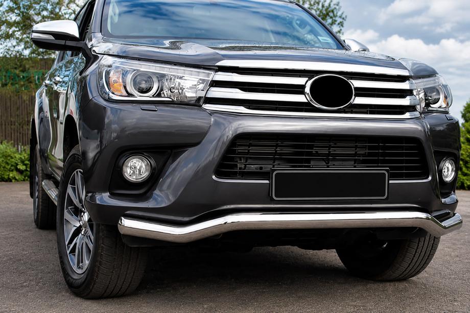 Toyota Hilux 2015– Predný ochranný rám ST007 (nerez) Image
