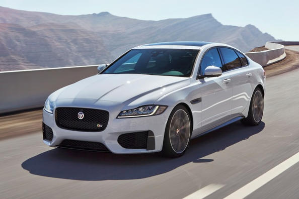 Recenzia sedanu Jaguar XF druhej generácie