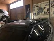 Land Rover Discovery V 2017– OEM strešné lyžiny (2 ks) fotografia 19
