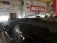 Land Rover Discovery V 2017– OEM strešné lyžiny (2 ks) fotografia 21