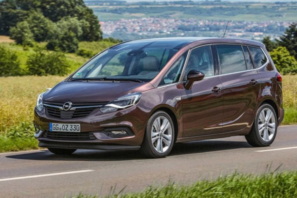 Modernizovaný kompaktný van Opel Zafira