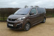Recenzia minivanu Peugeot Traveller fotografia 3