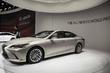 Sedan Lexus ES siedmej generácie fotografia 1