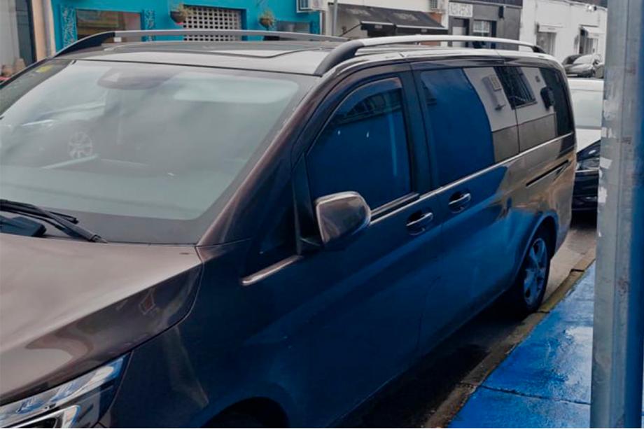 Mercedes Vito/V-trieda W447 2014– Chrómové strešné lyžiny CAN, originálny dizajn (kovové nohy) Stredný rázvor (LONG) Fotografia 6