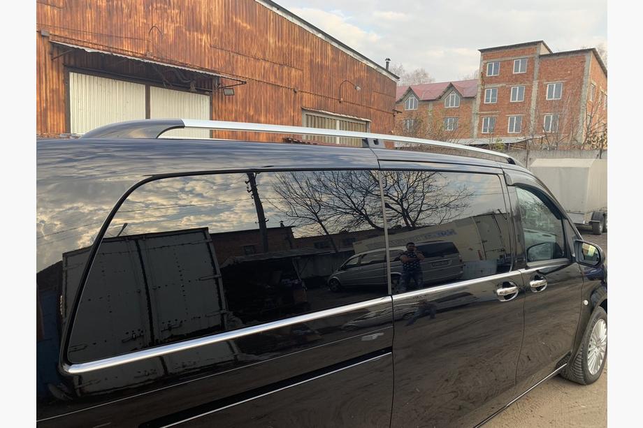 Mercedes Vito/V-trieda W447 2014– Chrómové strešné lyžiny CAN, originálny dizajn (kovové nohy) Stredný rázvor (LONG) Fotografia 5