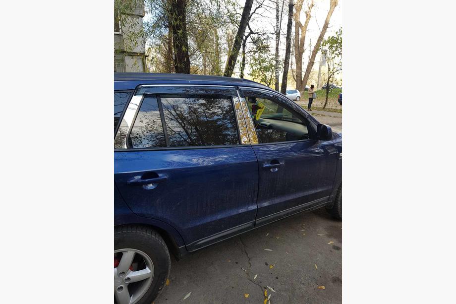 Hyundai Santa Fe 2 2006–2012 Lišty stĺpikov dverí (6 ks, nerez) Image