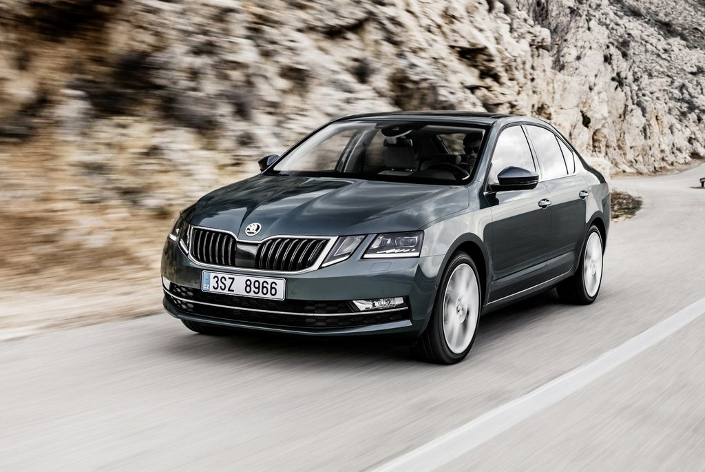 Prehľad novej generácie Skoda Octavia