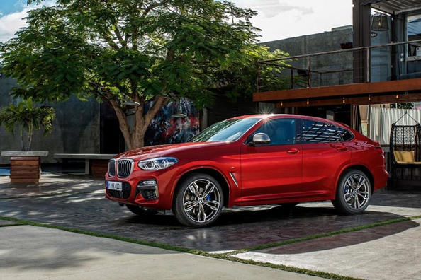 Test crossoveru BMW X4 druhej generácie
