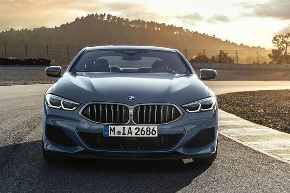 Recenzia nového kupé BMW 8-Series s pohonom všetkých kolies Fotografia 4