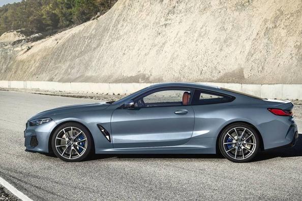 Recenzia nového kupé BMW 8-Series s pohonom všetkých kolies Fotografia 3
