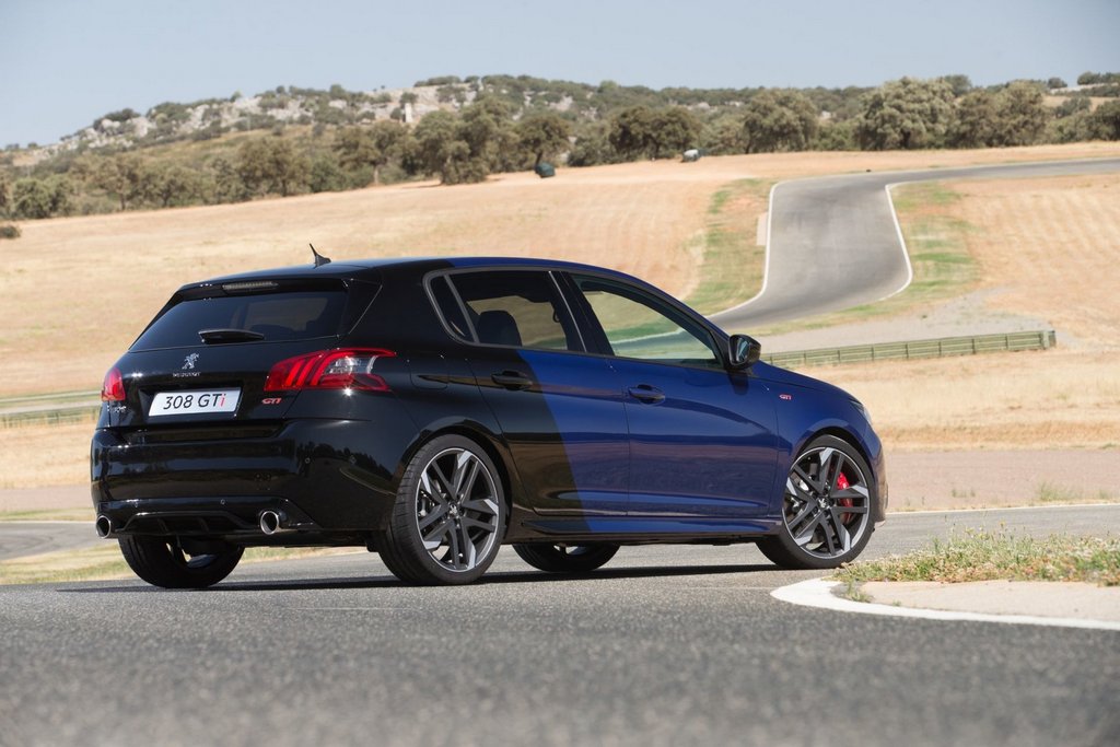 Test nabitého hatchbacku Peugeot 308 GTi