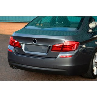 Nerezová lišta nad ŠPZ SD BMW 5. rad F10/F11 2010–2016 fotografia 2