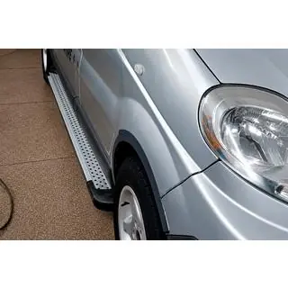 Bočné nášľapy typu X5 (2 ks, hliník) fotografia 1