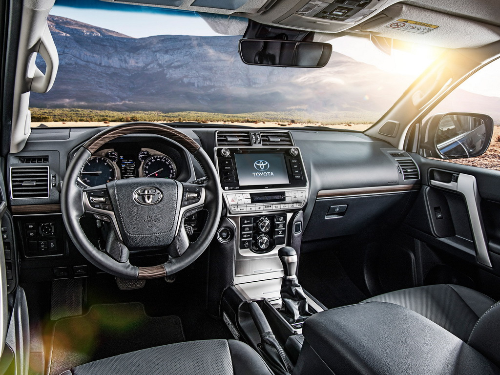 Modernizovaný SUV Toyota Land Cruiser Prado