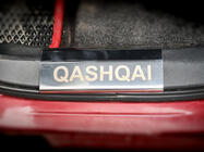 Nissan Qashqai 2007–2010 Nerezové prahové lišty na plast (4 ks) fotografia 4