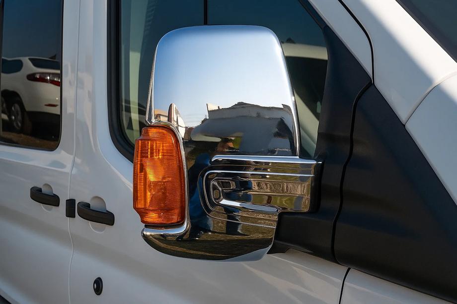 Ford Transit 2014– Chrómové kryty zrkadiel (2 ks) Chrómovaný plast Image
