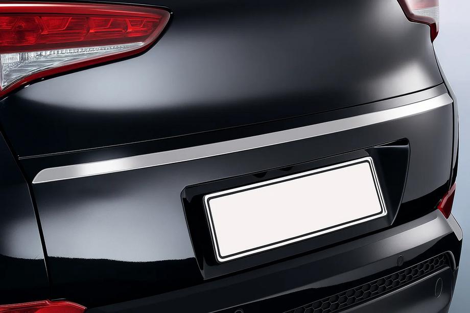 Hyundai Tucson TL 2016–2021 Lišta nad ŠPZ (2015—2018, horná, úzka, nerez) OmsaLine – talianska nehrdzavejúca oceľ Image