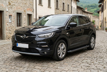 Opel Grandland X 2017– Bočné nášľapy Allmond Black (2 ks, hliník) fotografia 1