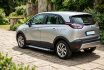 Opel Crossland X 2017–2024 Bočné nášľapy Allmond Grey (2 ks, hliník) fotografia 1
