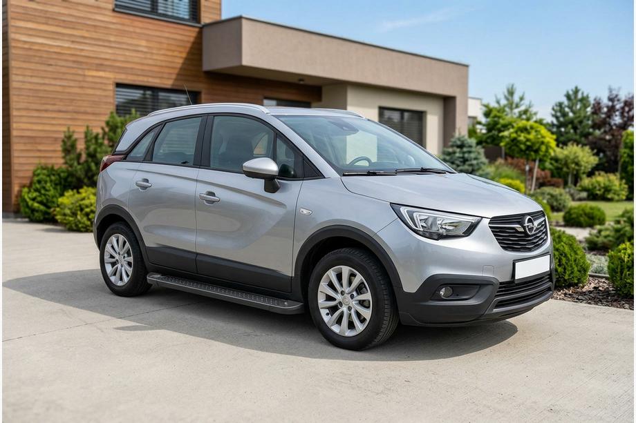 Opel Crossland X 2017–2024 Bočné nášľapy Allmond Black (2 ks, hliník) Image