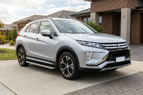 Mitsubishi Eclipse Cross 2017– Bočné nášľapy BlackLine (2 ks, hliník) fotografia 1