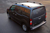 Citroen Berlingo 2008–2018 Strešné lyžiny Skyport (matná sivá) fotografia 5