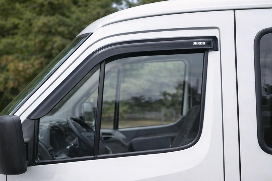 Volkswagen LT 1995–2006 Okenné deflektory (2 ks, Niken) Image