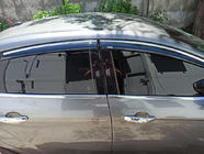 Ford Focus III 2011–2017 Okenné deflektory s chrómovou lištou Niken (SD/HB, 4 ks) fotografia 1