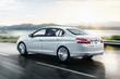 Recenzia lacného sedanu Peugeot 408 fotografia 8