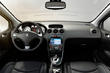 Recenzia lacného sedanu Peugeot 408 fotografia 7