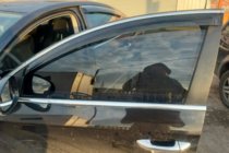Volkswagen Passat B6 2006–2012 Okenné deflektory s chrómovou lištou SD (4 ks, HIC) fotografia 7
