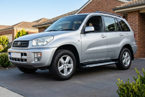 Toyota Rav 4 2001–2005 Bočné prahy Allmond (2 ks, hliník) fotografia 1