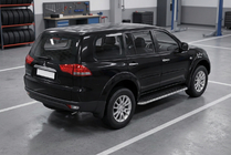 Mitsubishi Pajero Sport 2008–2015 Bočné nášľapy Maydos V1 (2 ks, hliník / nerez) fotografia 1