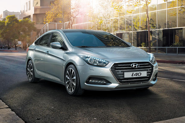 Faceliftovaná verzia sedanu Hyundai i40