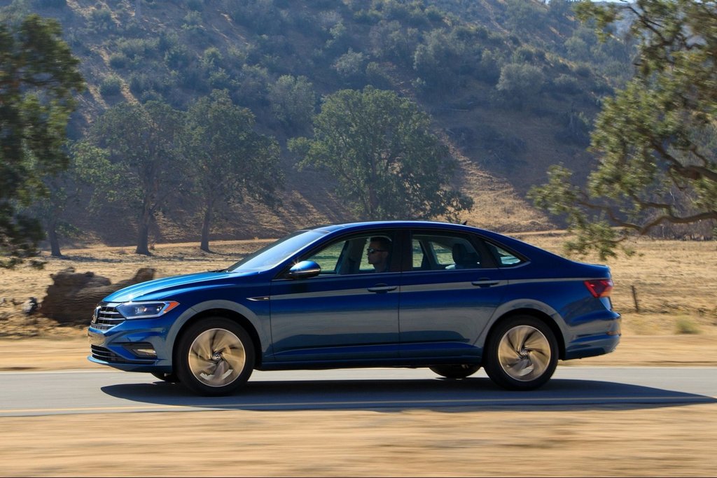 Siedma generácia sedanu Volkswagen Jetta