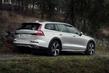 Druhá generácia zvýšenej priechodnosti Volvo V60 Cross Country fotografia 10
