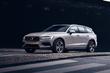 Druhá generácia zvýšenej priechodnosti Volvo V60 Cross Country fotografia 8