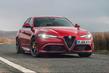 Recenzia sedanu Alfa Romeo Giulia fotografia 9