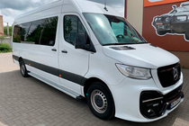 Mercedes Sprinter W907/W910 2018– Bočné nášľapy Maya V2 (2 ks, hliník) fotografia 3