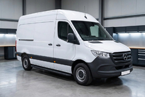Mercedes Sprinter W907/W910 2018– Bočné nášľapy Bosphorus Black (2 ks, hliník) fotografia 1