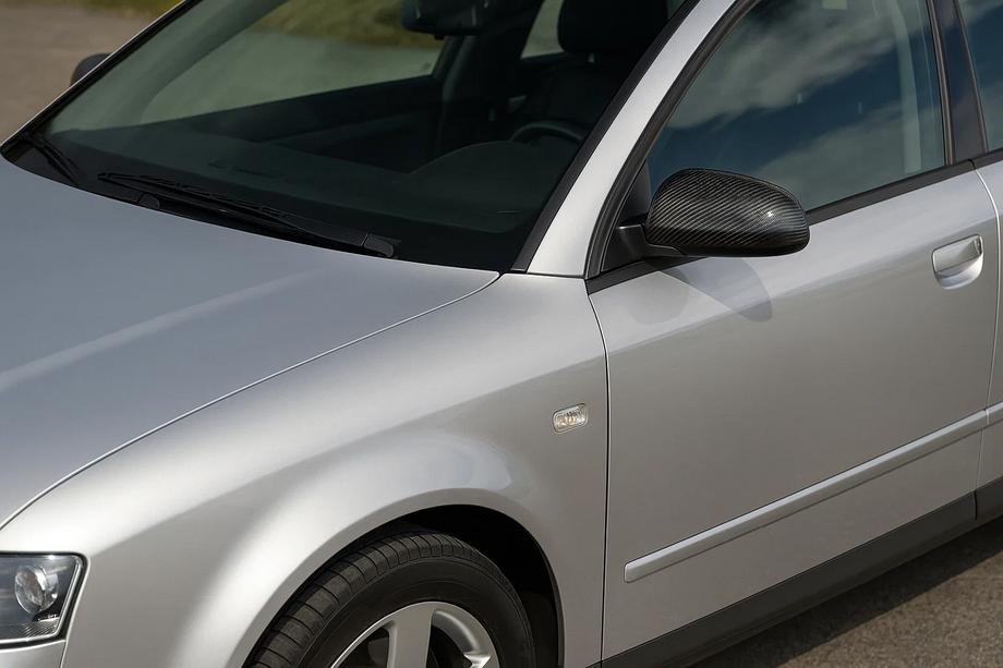 Audi A4 B6 2000–2004 Kryty spätných zrkadiel (2 ks, karbón) Image