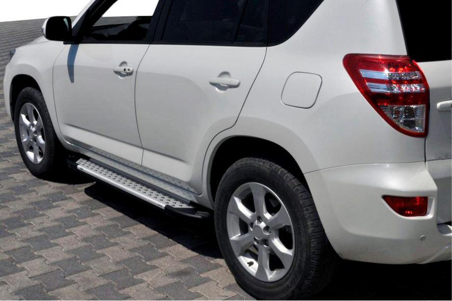 Toyota Rav 4 2006–2013 Bočné nášľapy Allmond Grey (2 ks, hliník) Image