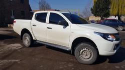 Mitsubishi L200 2015–2024 Bočné prahy Premium (2 ks, nerez.) Ø60 mm fotografia 4