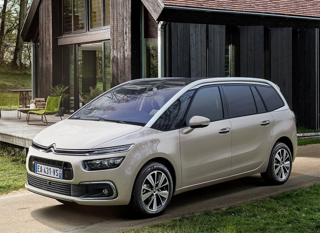 Sedemmiestny minivan Citroen Grand C4 Picasso