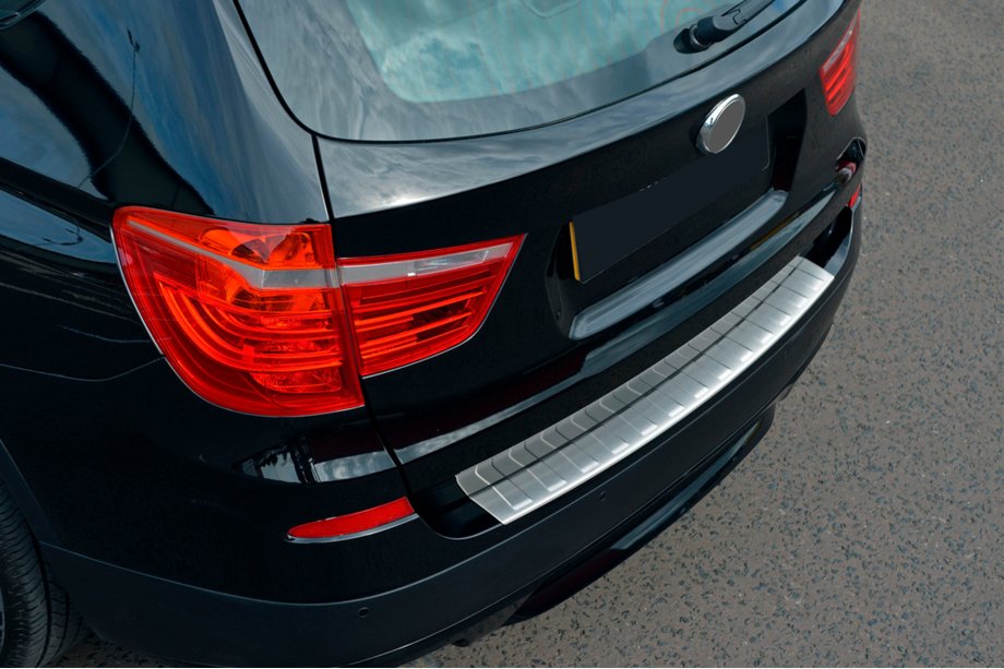 BMW X3 F25 2011–2018 Nerezový kryt zadného nárazníka OmsaLine (matný) Image