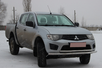 Mitsubishi L200 2006–2015 Predný ochranný rám ST014 (nerez) Ø60/42 mm fotografia 3