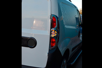 Opel Combo 2012–2018 Chrómová obruba zadných svetiel (2012-2015, 2 ks, plast) fotografia 5